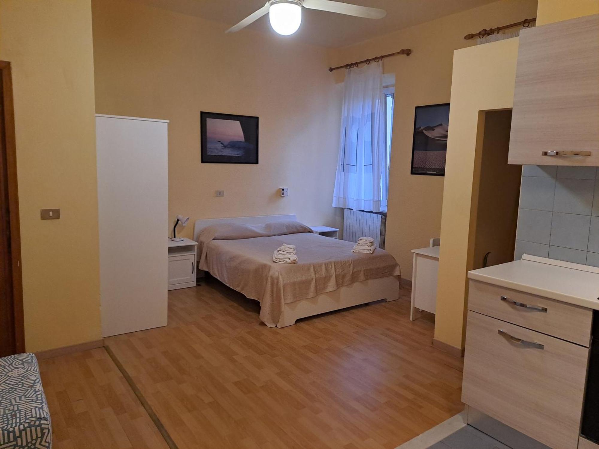 Giappone Inn Flat Livorno Exterior foto